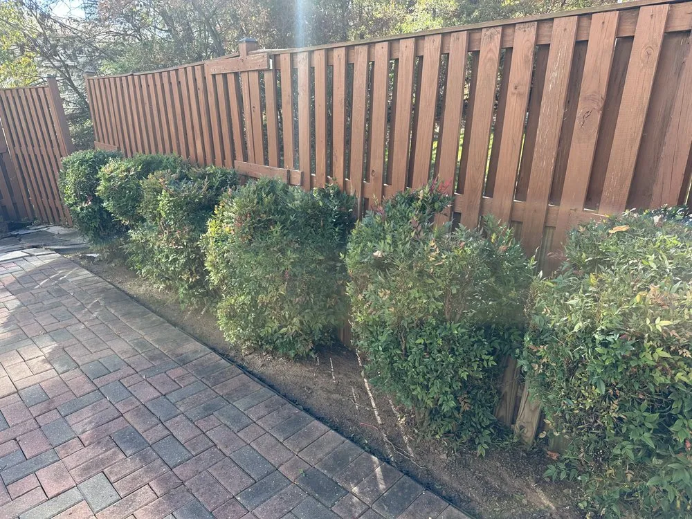 Top-rated lawn mowing service near you across Leesburg, VA - Garden Harmony