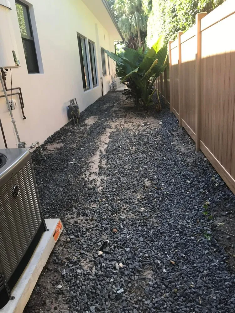 Trusted yard maintenance in Greenacres, FL by Garden King Maitenance