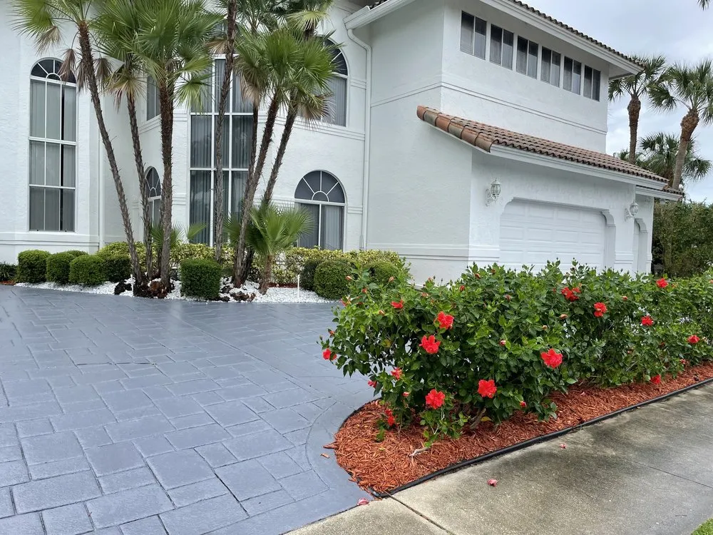 Trusted lawn mowing service with custom design across Greenacres, FL - Garden King Maitenance