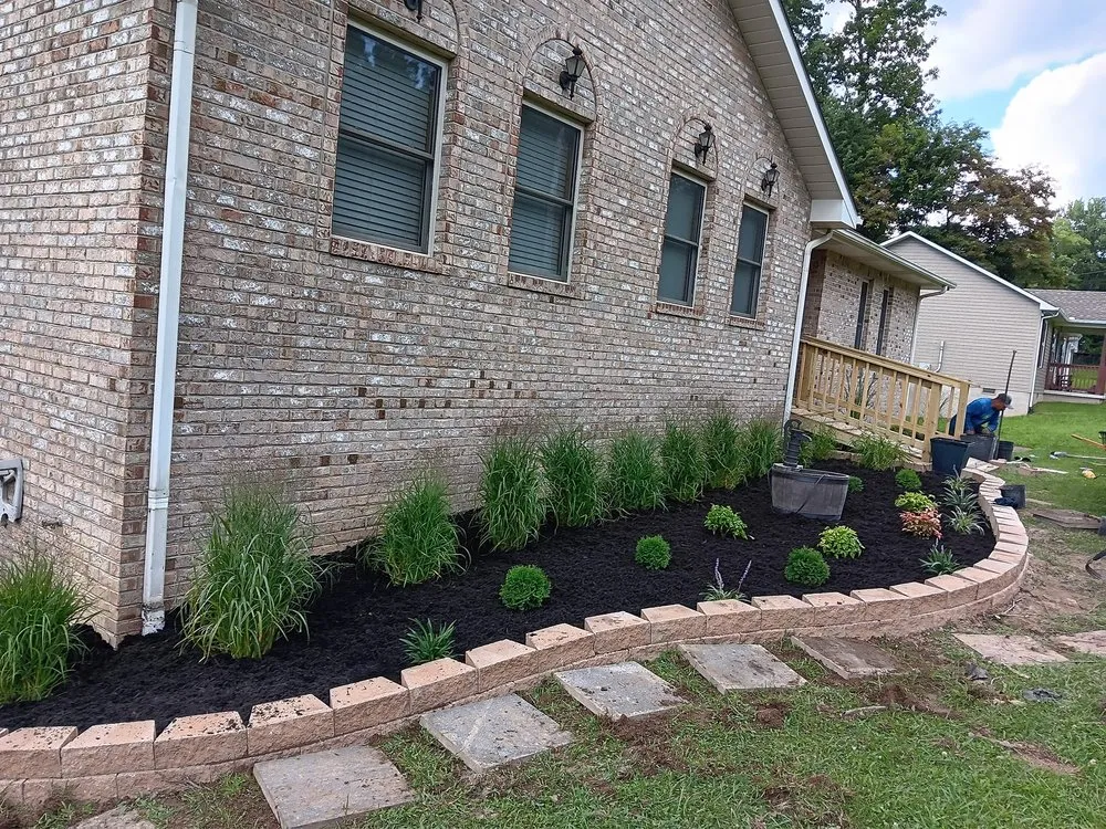 Affordable lawn mowing service in Jamestown, TN by Garden Kings