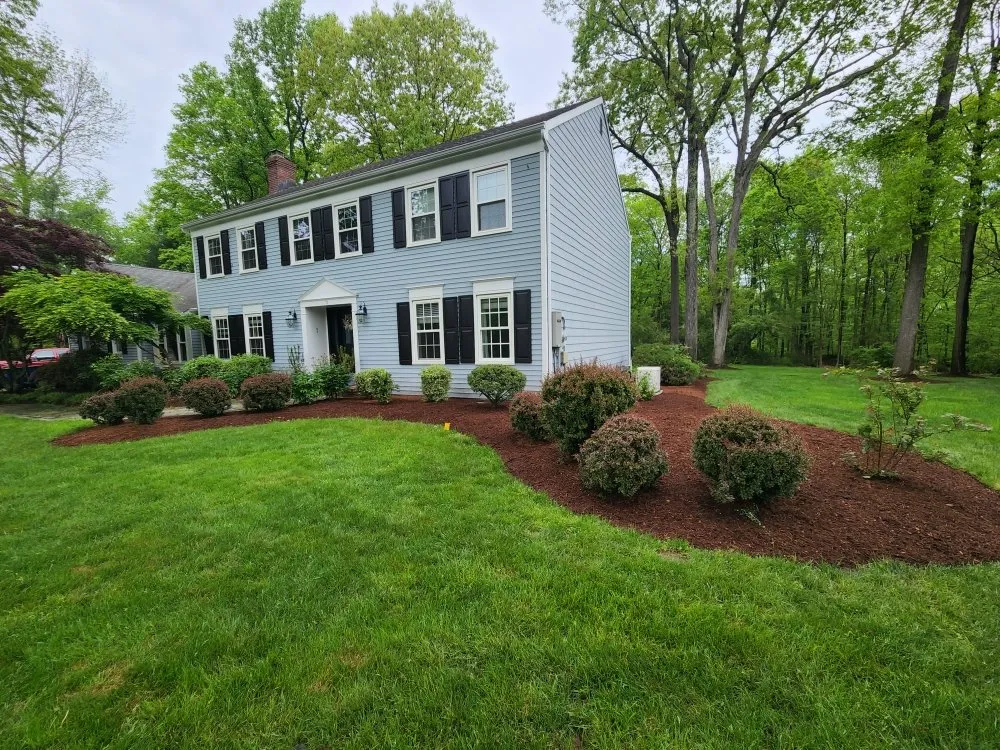 Professional garden landscaping for year-round maintenance in Plainfield, NJ by Garden Lawn Maintenance