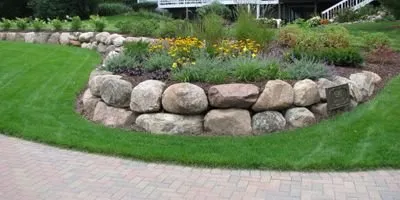 Custom landscaping services for year-round maintenance in Minneapolis, MN by Garden Market and Landscape