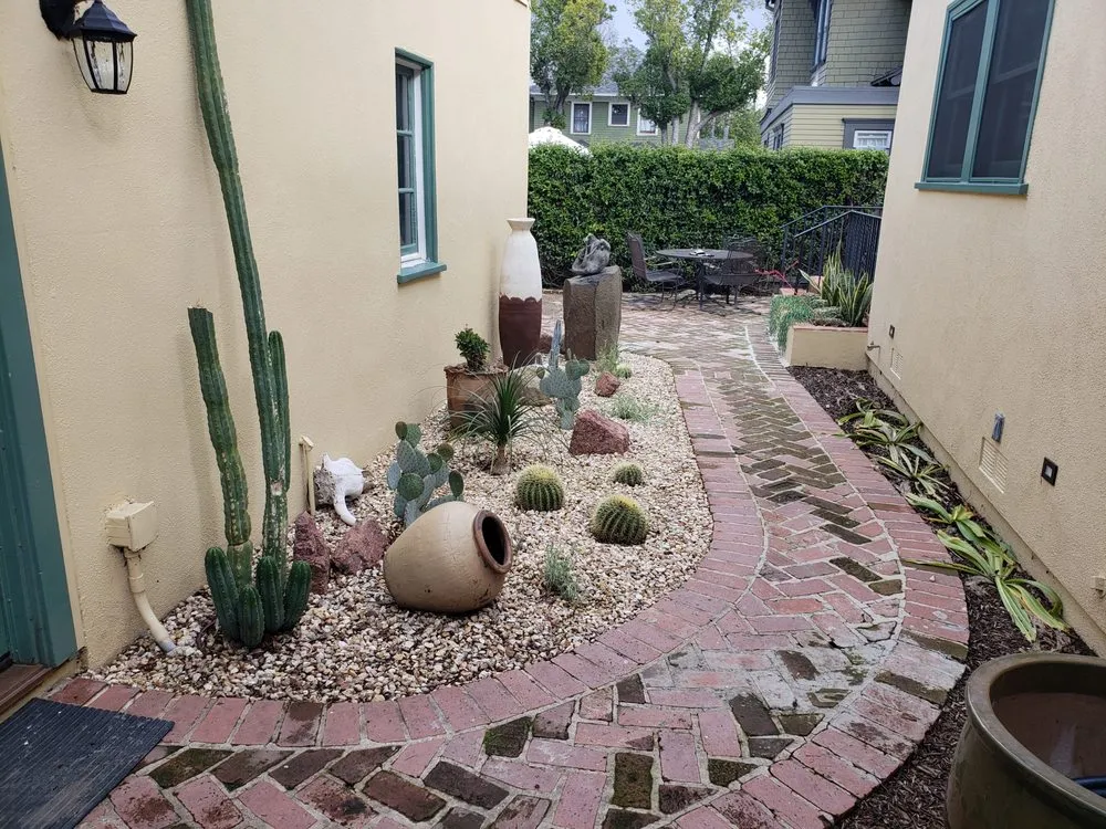 Reliable landscaping services in Pasadena, CA - Garden Natives