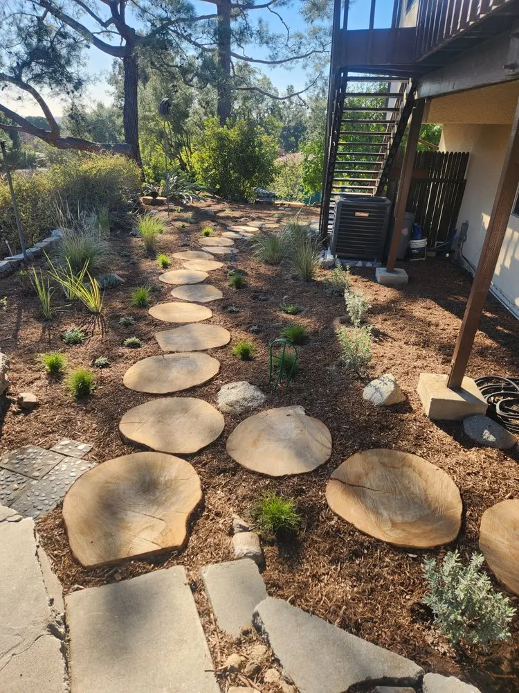 Affordable residential landscaping for beautiful yards in Pasadena, CA by Garden Natives
