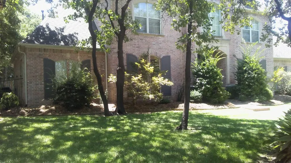 Reliable yard maintenance in Grapevine, TX - Garden of Eden Landscaping & Maintenance