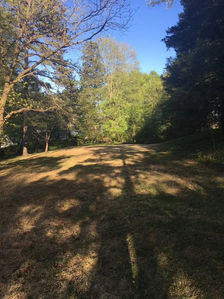 Top-rated outdoor landscaping for beautiful yards in Fredericksburg, VA by Garden of Eden Landscaping