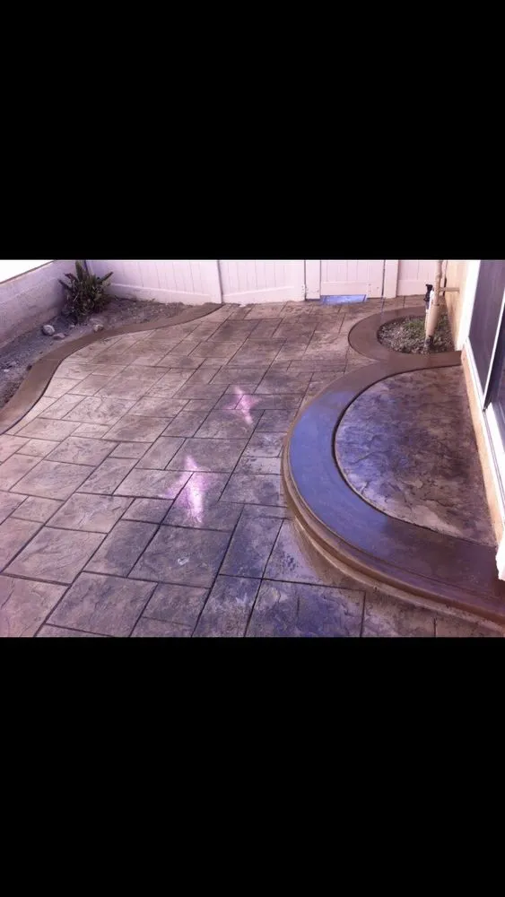 Top-rated lawn mowing service for year-round maintenance in Highland, CA by Garden of Rosas