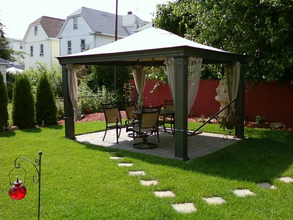 Custom yard maintenance for year-round maintenance in Paterson, NJ by Garden of Secrets