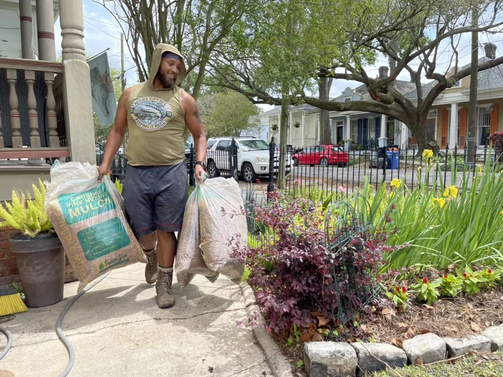 Top-rated yard cleanup service experts serving New Orleans, LA - Garden Picasso
