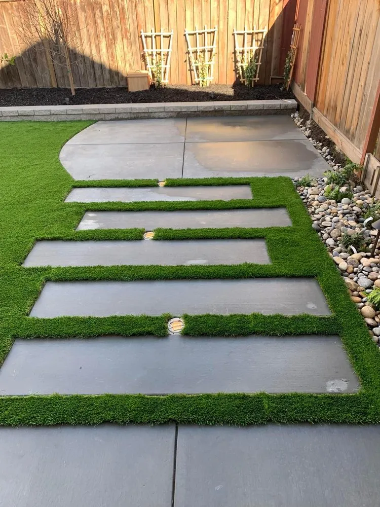 Affordable lawn mowing service experts serving San Antonio, TX - Garden Pros Landscaping