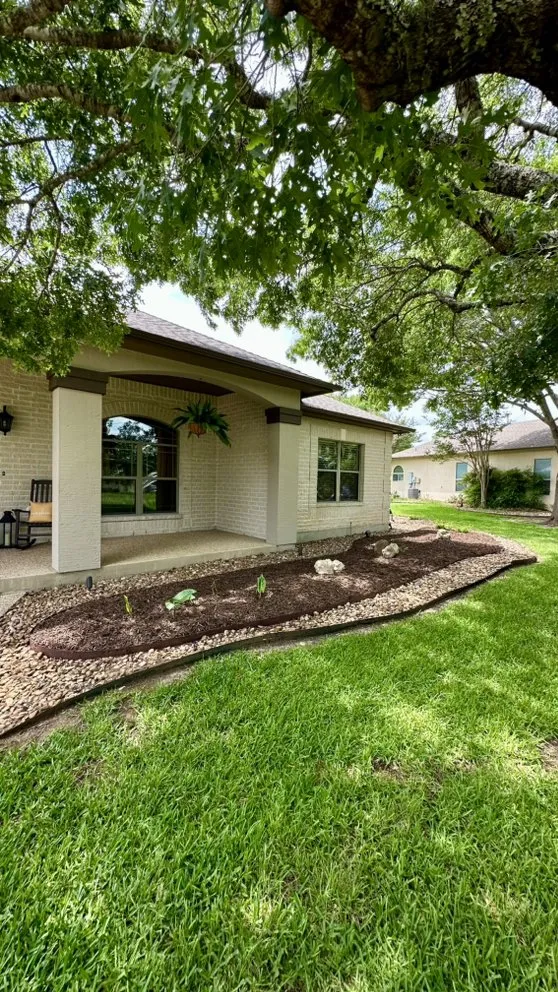 Reliable residential landscaping in San Antonio, TX - Garden Pros Landscaping