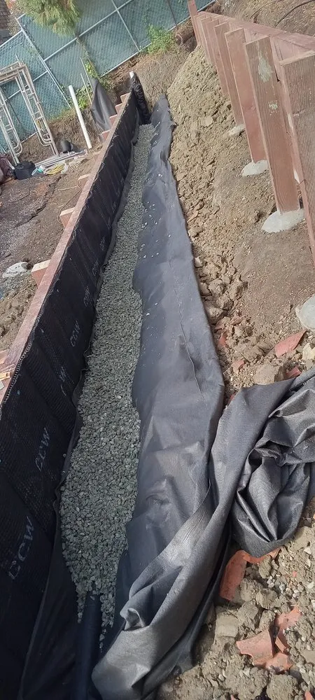 Professional lawn care service experts serving Hayward, CA - Garden Restoration