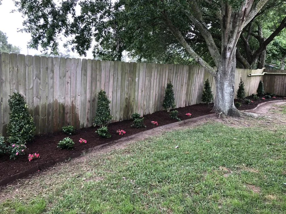 Top-rated garden landscaping for year-round maintenance across Youngsville, LA - Garden Scapes
