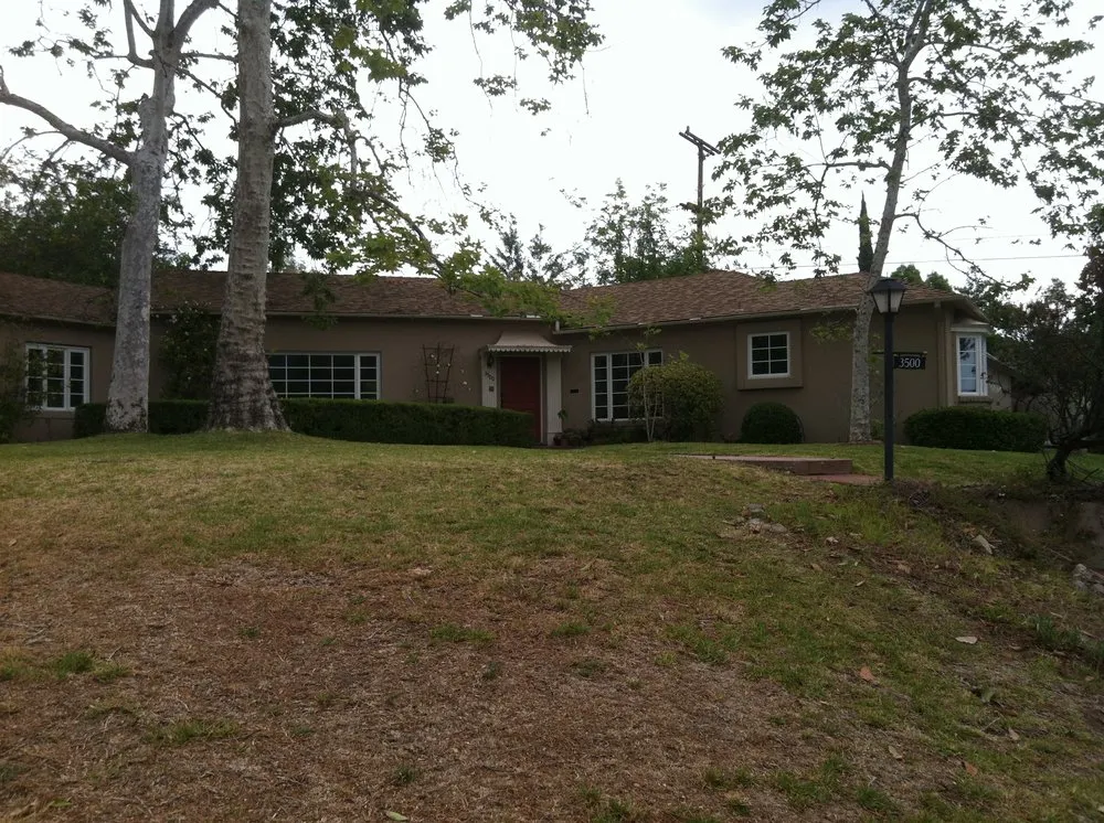 Top-rated residential landscaping in Sun Valley, CA by Garden Service