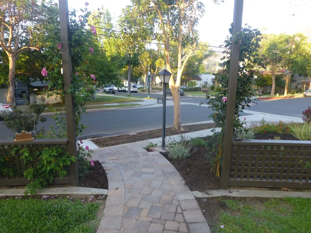 Custom lawn mowing service with custom design across Sun Valley, CA - Garden Service