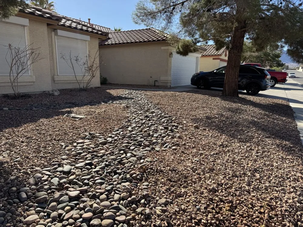 Expert yard cleanup service in Las Vegas, NV - Garden Services JB