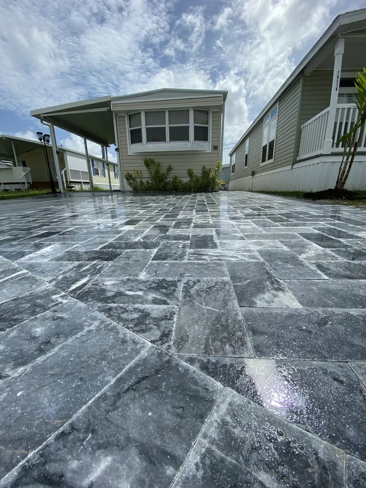 Affordable landscape installation for homes in Boca Raton, FL by Garden State