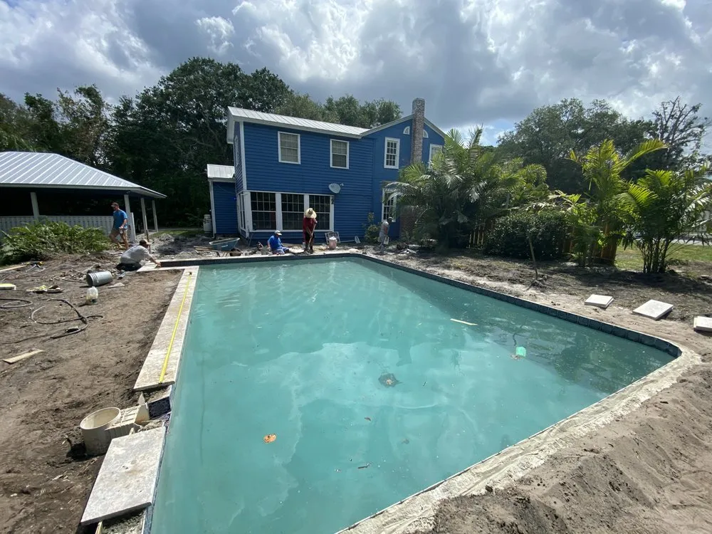 Professional garden landscaping for homes in Boca Raton, FL by Garden State