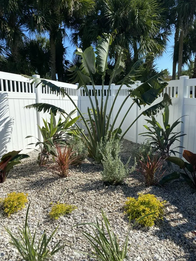 Expert landscaping services in Boca Raton, FL - Garden State