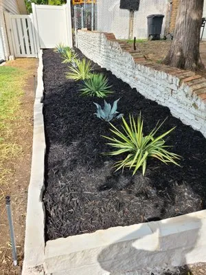 Garden Whisperer Landscaping Logo