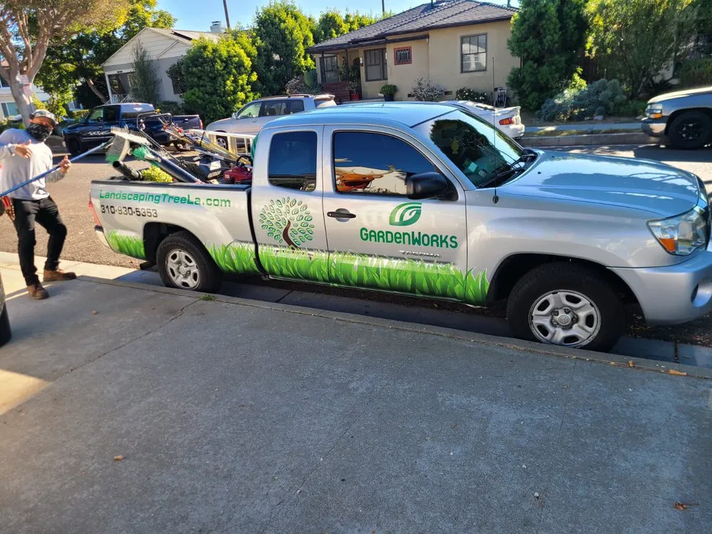 Expert lawn mowing service in Manhattan Beach, CA - Garden Works Landscaping & Maintenance