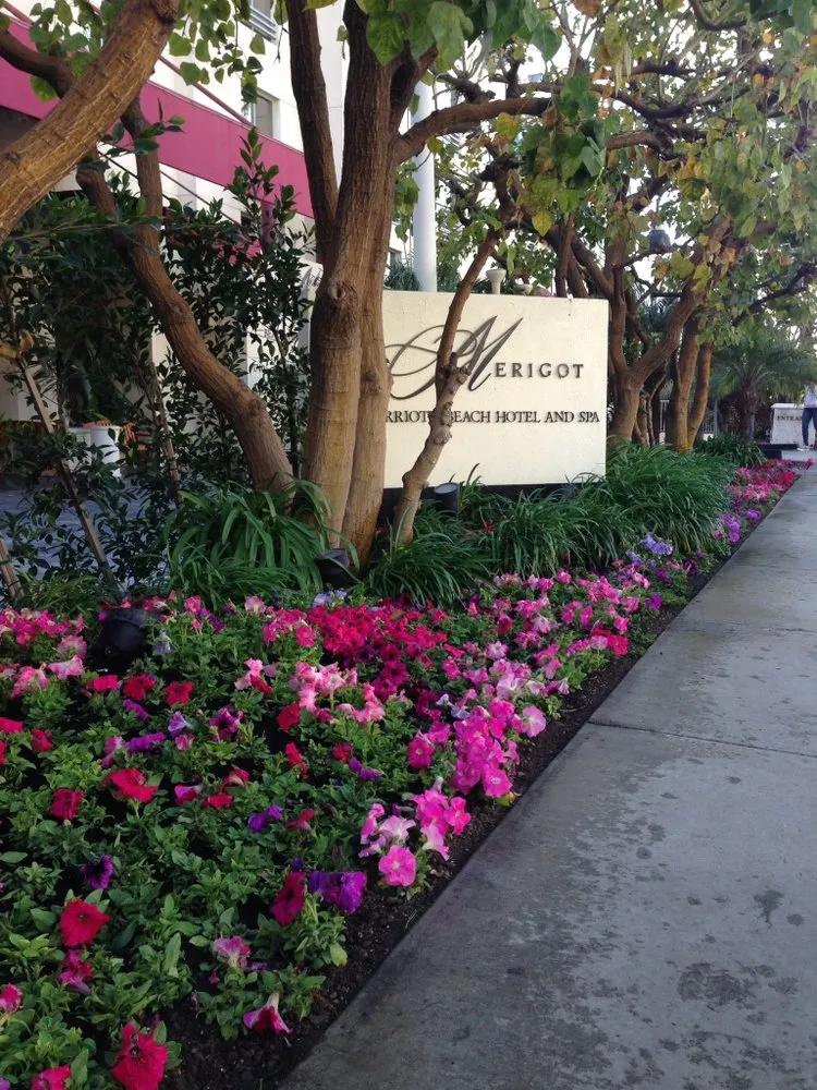 Local residential landscaping with custom design in Manhattan Beach, CA by Garden Works Landscaping & Maintenance