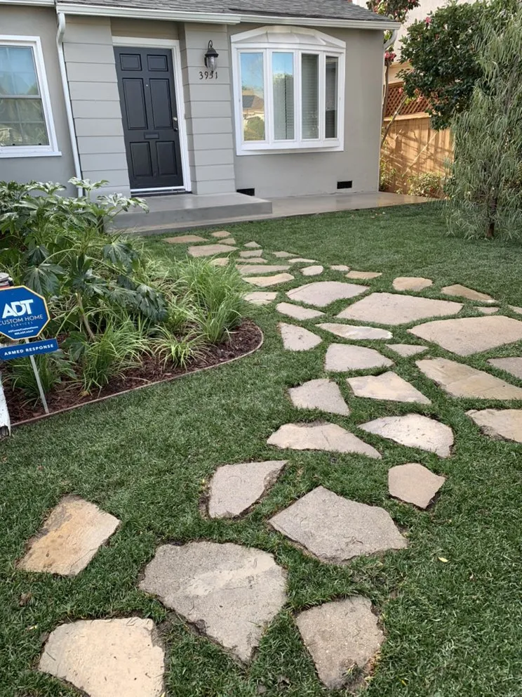 Custom yard cleanup service experts serving Manhattan Beach, CA - Garden Works Landscaping & Maintenance