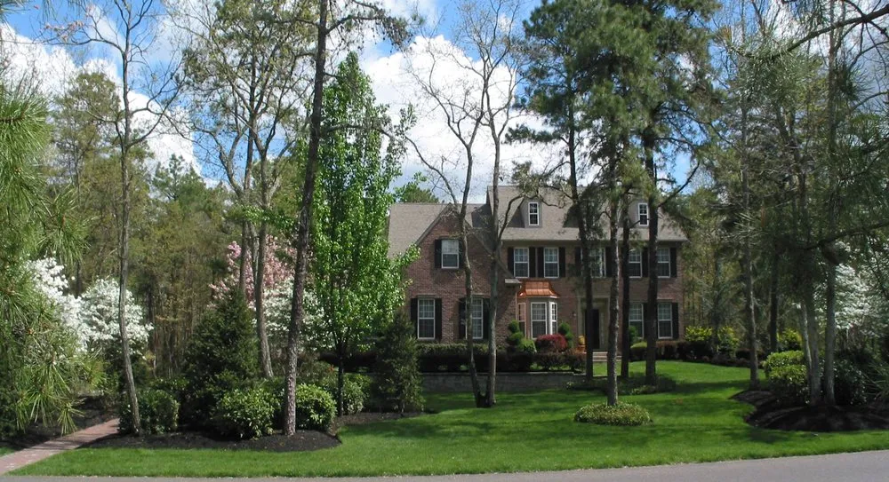 Custom landscape design in Evesham, NJ - Gardencrest II Landscaping & Property Maintence