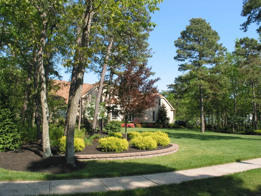 Affordable landscape installation for residential properties in Evesham, NJ by Gardencrest II Landscaping & Property Maintence