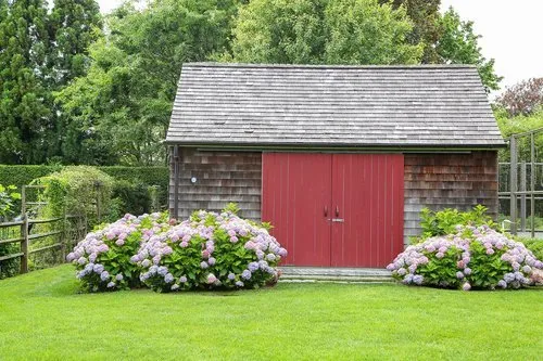 Local landscape design near you in Water Mill, NY by Gardeneering