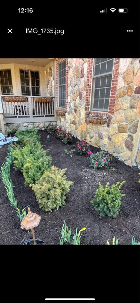 Local lawn care service experts serving Waterford Township, MI - Gardeners On Grace