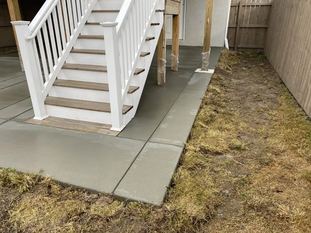 Expert lawn mowing service for outdoor upgrades across Norfolk, VA - Gardenia landscaping