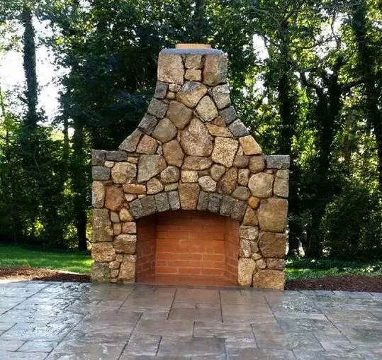 Reliable outdoor landscaping experts serving Easton, MA - Gardenin' Angels