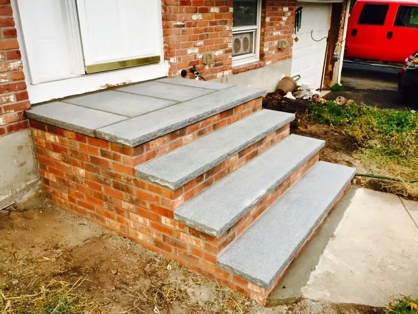 Custom outdoor landscaping experts serving Easton, MA - Gardenin' Angels