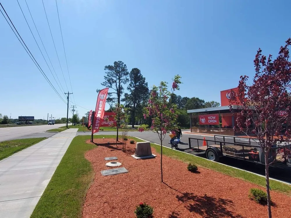 Reliable lawn care service experts serving Powells Point, NC - Gardening Angel Landscaping