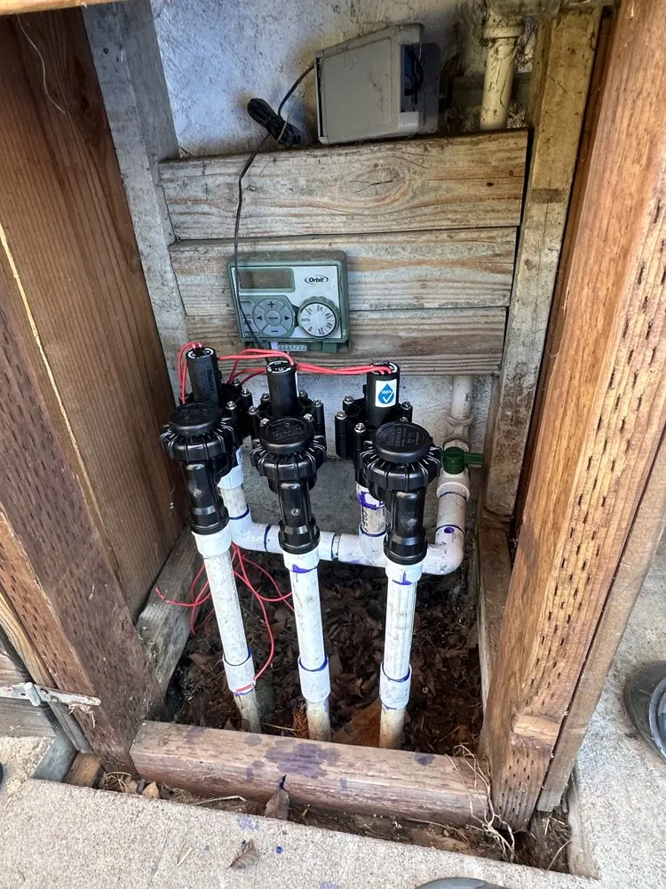 Reliable lawn mowing service in Ceres, CA by Gardening By Omar