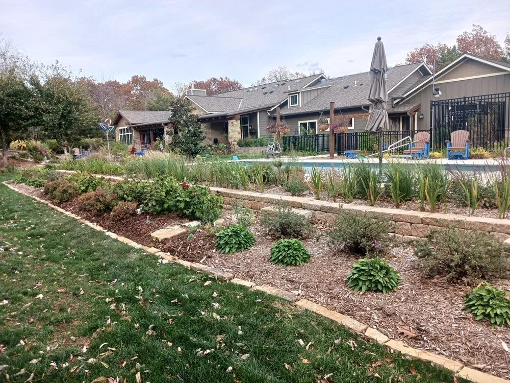 Expert outdoor landscaping for beautiful yards across Lawrence, KS - Gardening Made Easy