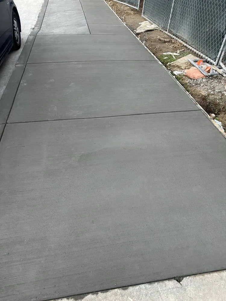 Top-rated lawn care service for outdoor upgrades in Los Angeles, CA by Gardening Service