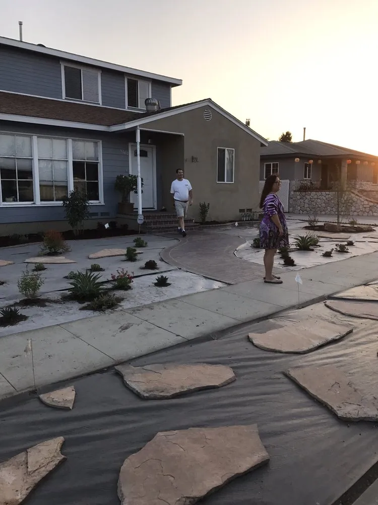 Expert outdoor landscaping in Los Angeles, CA - Gardening Services Ramos