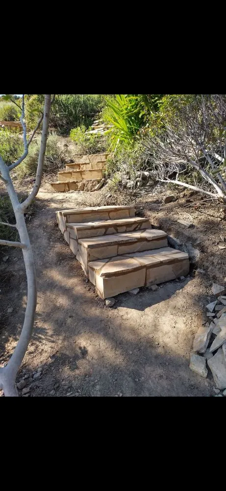 Custom yard maintenance for year-round maintenance in Los Angeles, CA by Gardening Services Ramos