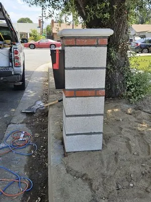 Gardening Services Ramos Logo