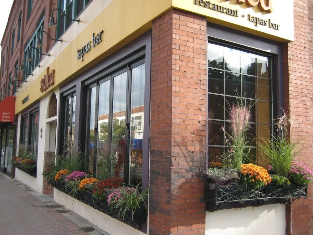 Custom yard maintenance in Cambridge, MA - Gardening with Jenny