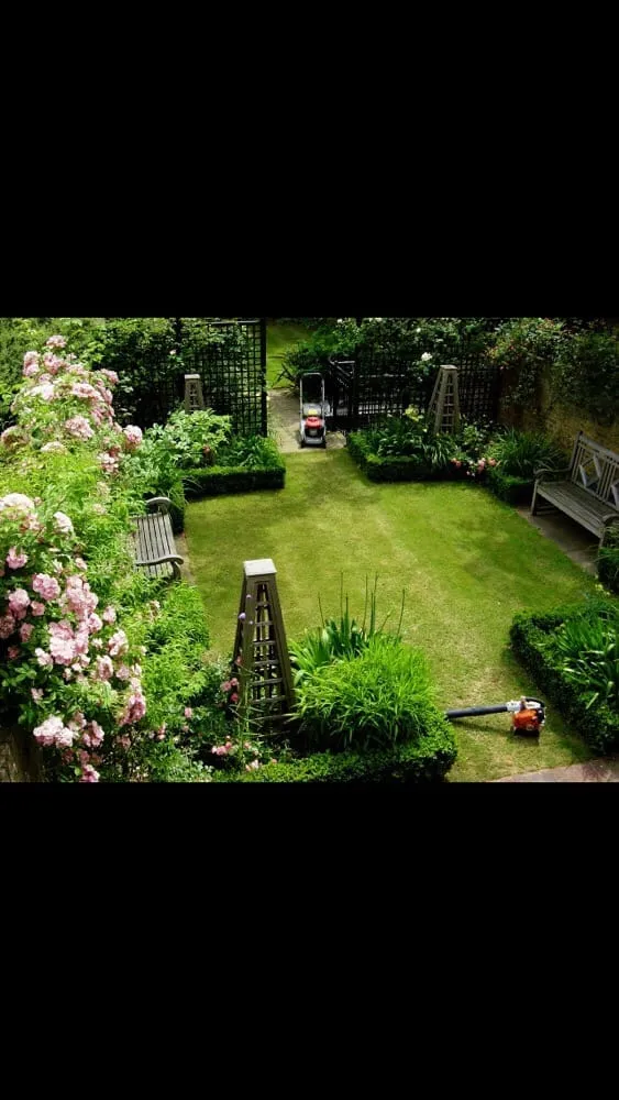 Custom garden landscaping for beautiful yards in Port Jefferson Station, NY by Gardens by J Tortomasi