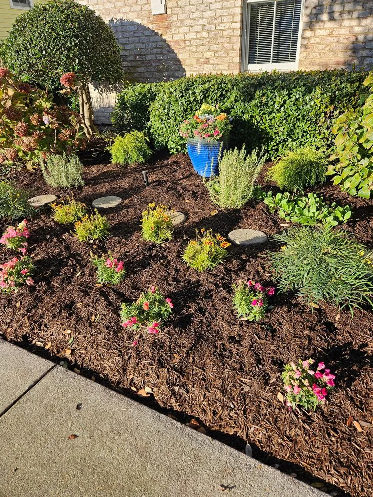 Local garden landscaping in Norfolk, VA - Gardens by Oz