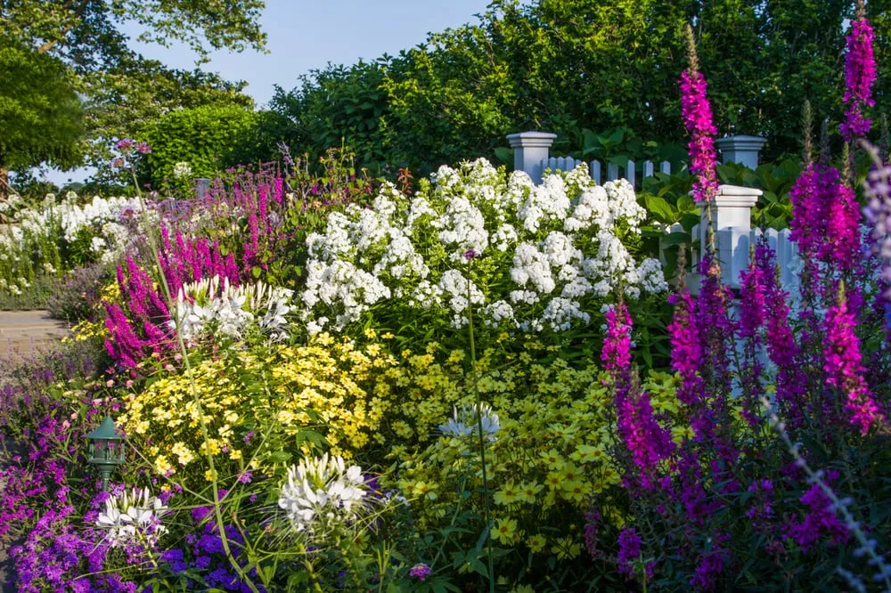 Custom outdoor landscaping in Southampton, NY by Gardens by Romi