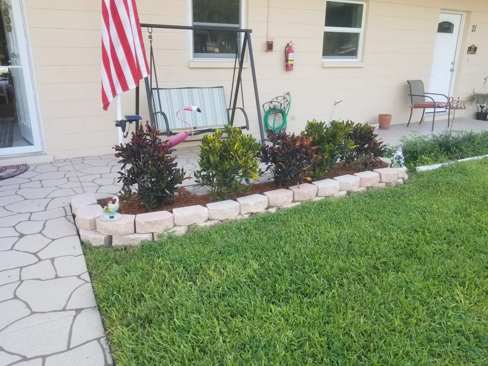 Professional garden landscaping for residential properties across Largo, FL - Gardens Earth and Water