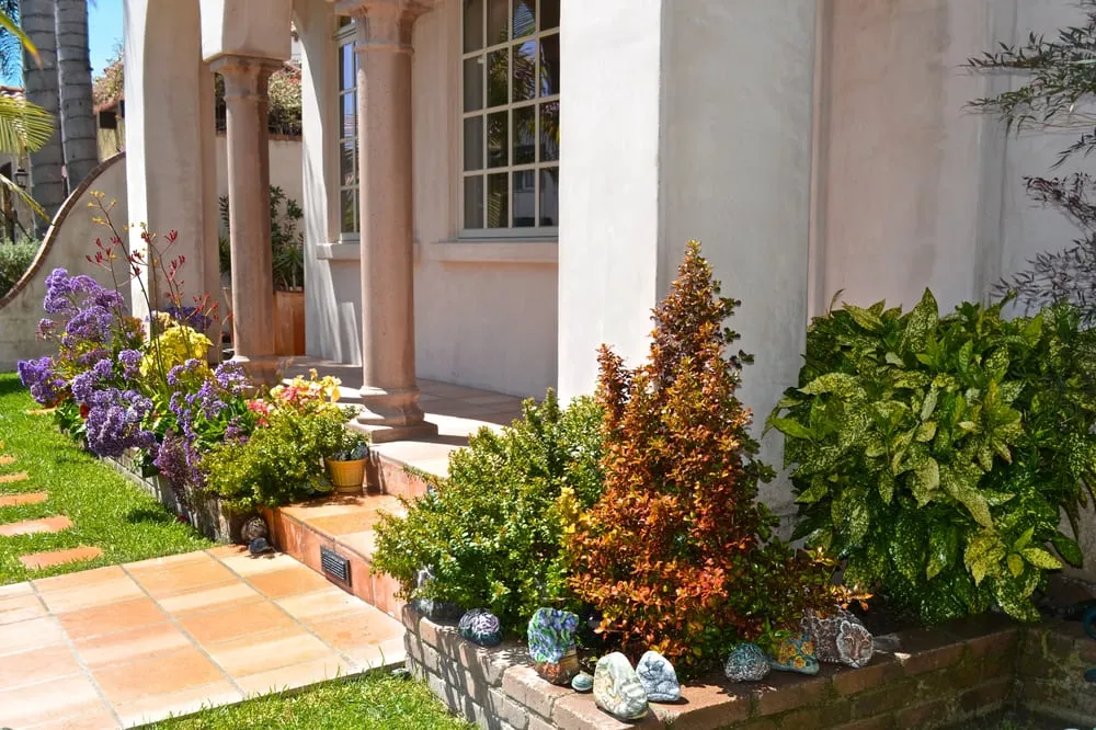 Reliable yard cleanup service for residential properties in Long Beach, CA by Gardens For All Seasons