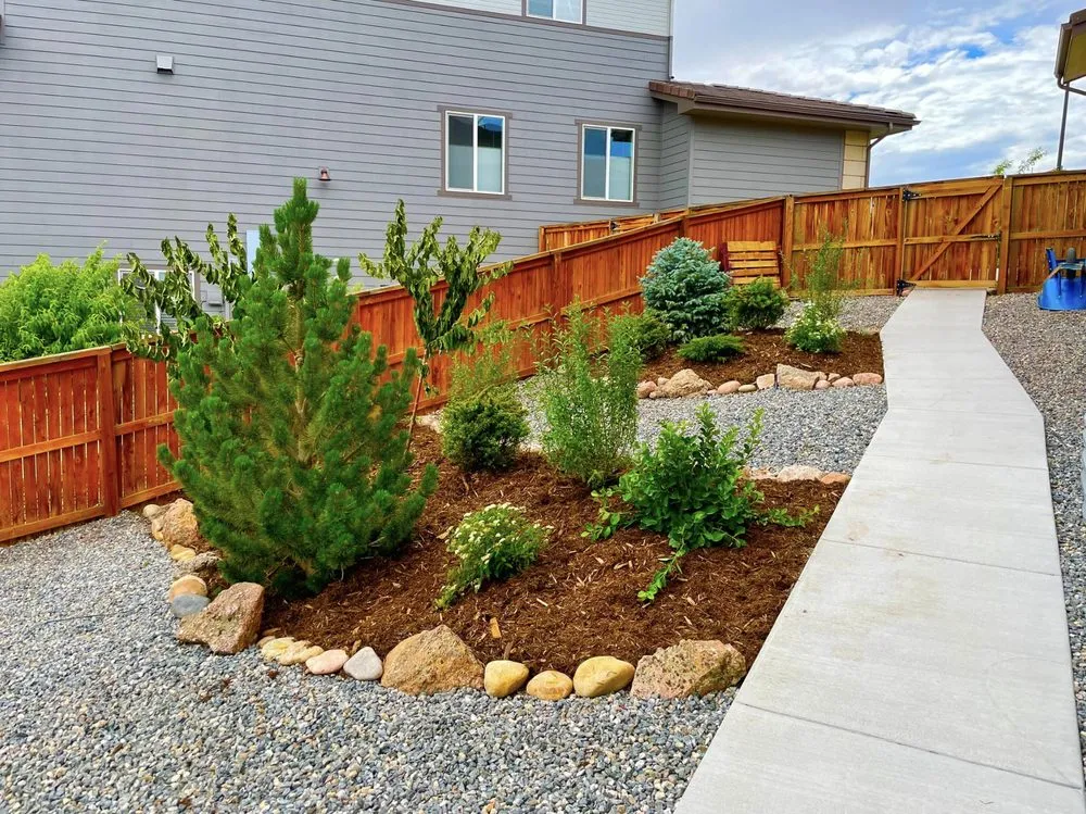Affordable yard maintenance experts serving Highlands Ranch, CO - Gardens In Bloom Landscaping