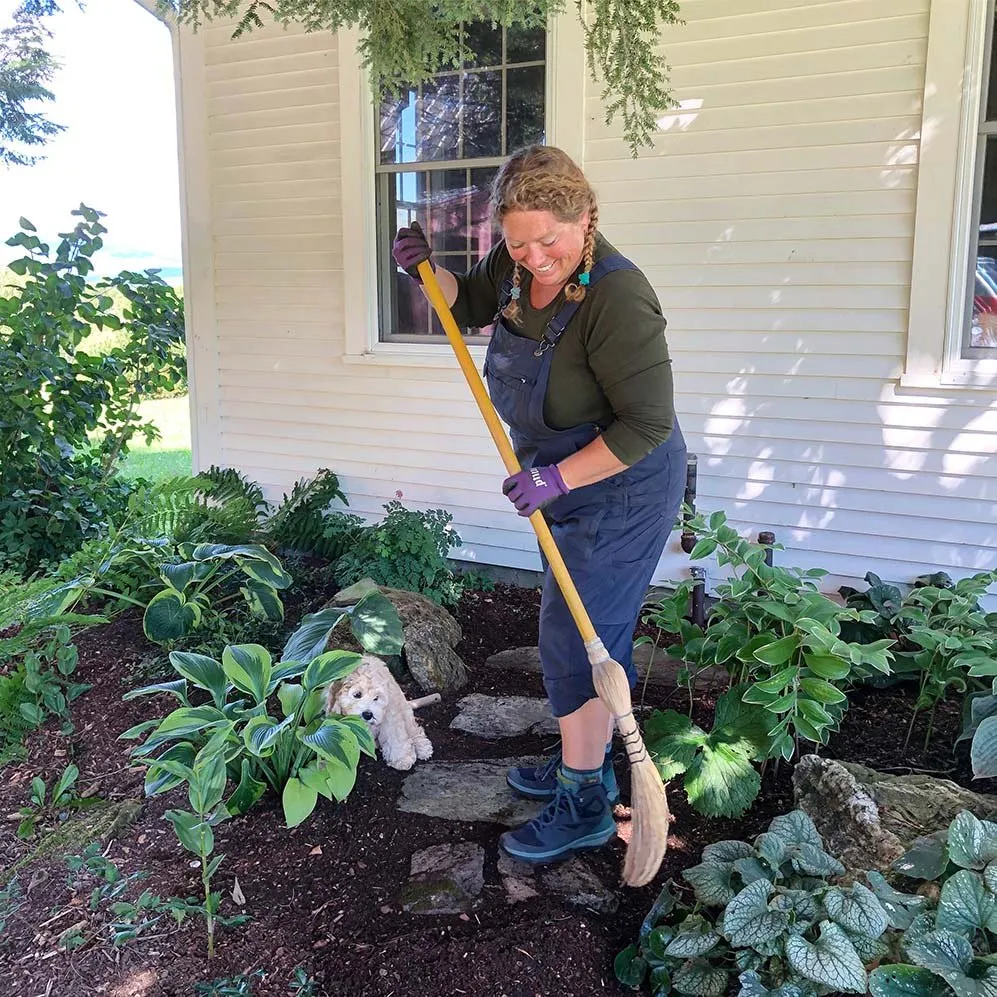 Expert yard maintenance in Stowe, VT - Gardens of Eden