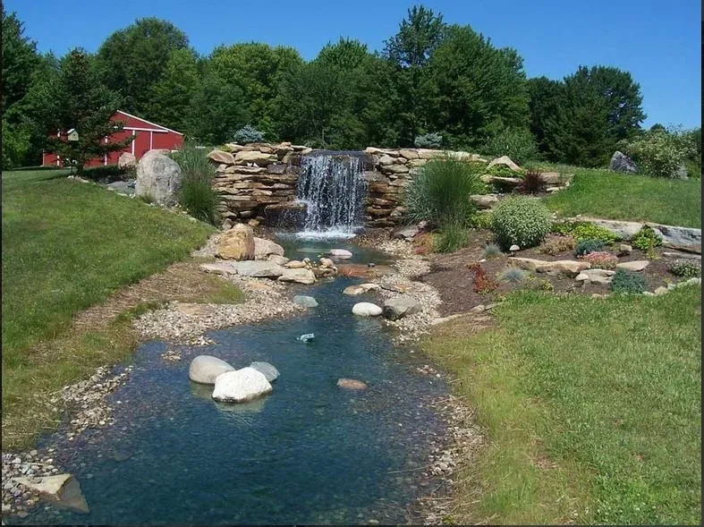 Custom lawn mowing service in Ravenna, OH by Gardens of Stone